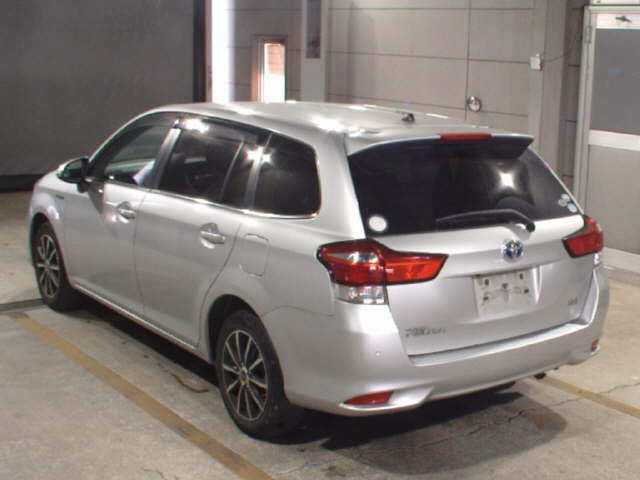 TOYOTA COROLLA FIELDER 2019