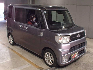 TOYOTA PIXIS MEGA 2020