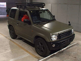 MITSUBISHI PAJERO MINI 2000