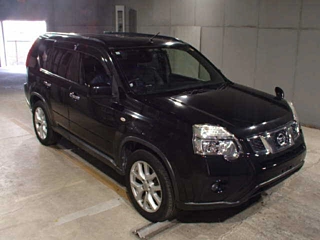 NISSAN X-TRAIL 2013