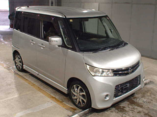 NISSAN ROOX 2010