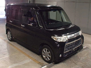 DAIHATSU TANTO 2012