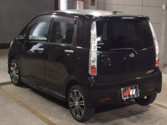 DAIHATSU MOVE 2011