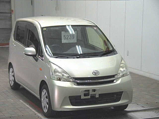 DAIHATSU MOVE 2012