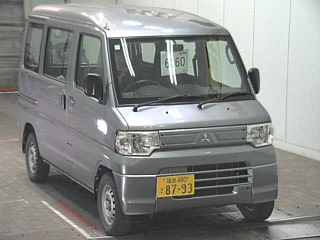 MITSUBISHI MINICAB VAN 2013