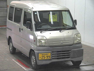 MITSUBISHI MINICAB VAN 2000