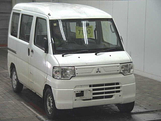 MITSUBISHI MINICAB VAN 2013