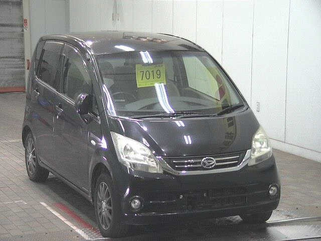 DAIHATSU MOVE 2010