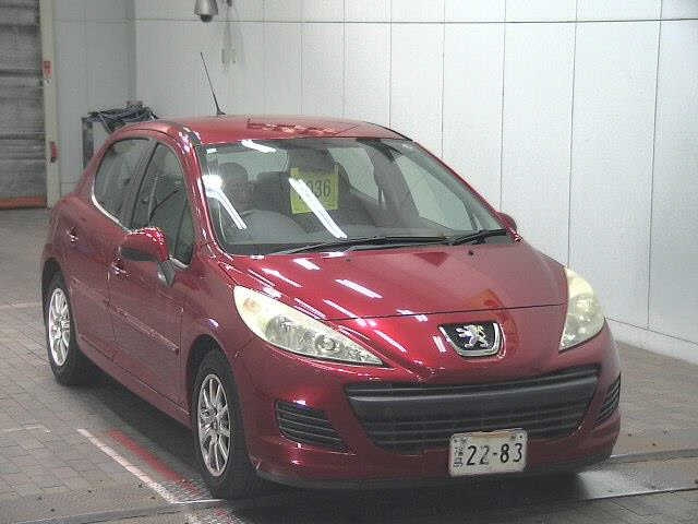 PEUGEOT 207 2010