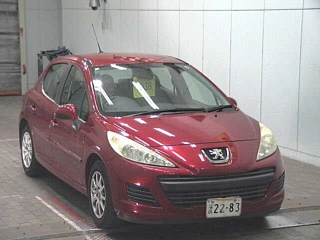 PEUGEOT 207 2010