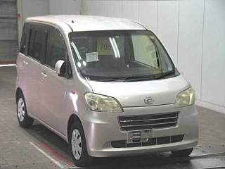 DAIHATSU TANTO EXE 2010