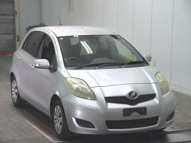 TOYOTA VITZ 2008