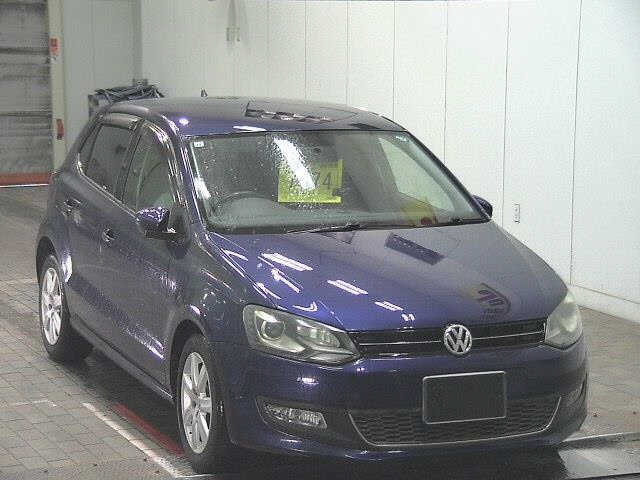 VOLKSWAGEN POLO 2011