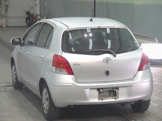 TOYOTA VITZ 2008