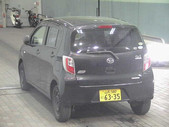 DAIHATSU MIRA E S 2013