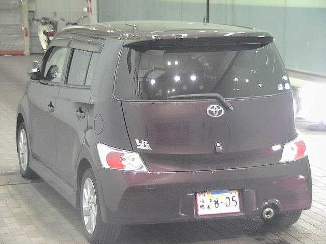 TOYOTA BB 2009