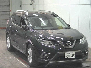 NISSAN X-TRAIL 2015