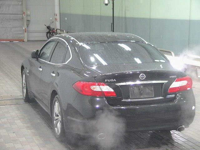 NISSAN FUGA 2012