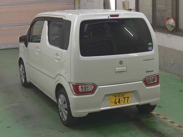 SUZUKI WAGON R 2017