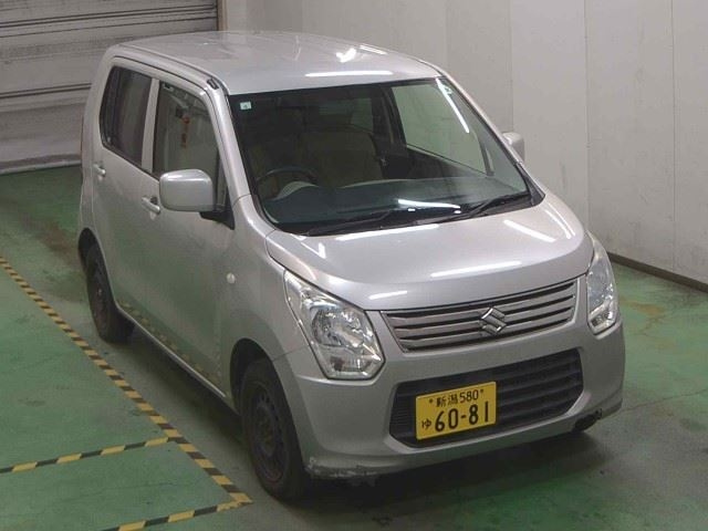SUZUKI WAGON R 2013