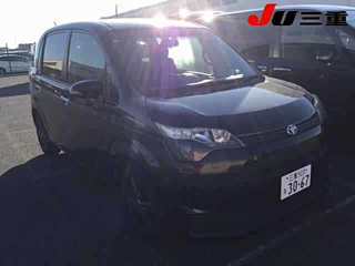 TOYOTA SPADE 2013
