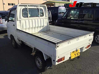 DAIHATSU HIJET TRUCK 2010