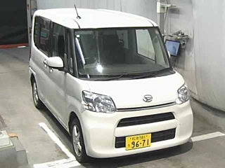 DAIHATSU TANTO 2016