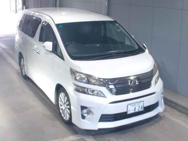 TOYOTA VELLFIRE 2011