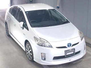 TOYOTA PRIUS 2011