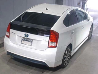 TOYOTA PRIUS 2011
