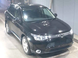 MITSUBISHI OUTLANDER 2013