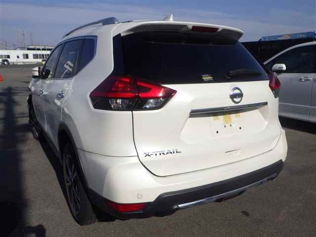 NISSAN X-TRAIL 2019