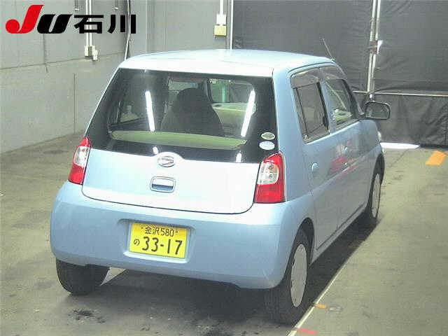 DAIHATSU ESSE 2011
