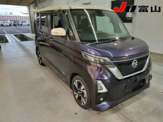 NISSAN ROOX 2020