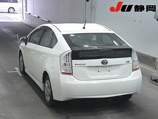 TOYOTA PRIUS 2011