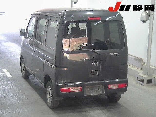 DAIHATSU HIJET VAN 2011