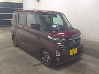 NISSAN ROOX 2025