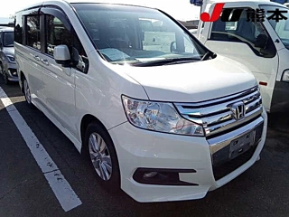 HONDA STEP WAGON 2011