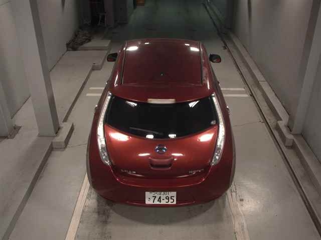 NISSAN LEAF 2013