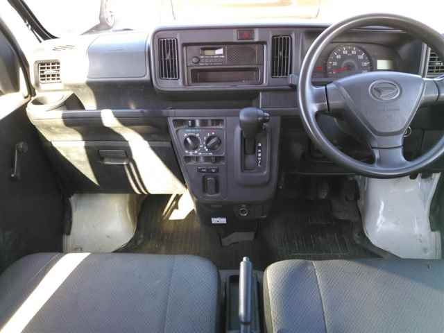 DAIHATSU HIJET VAN 2021