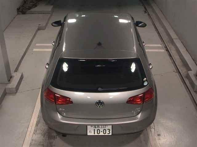 VOLKSWAGEN GOLF 2014