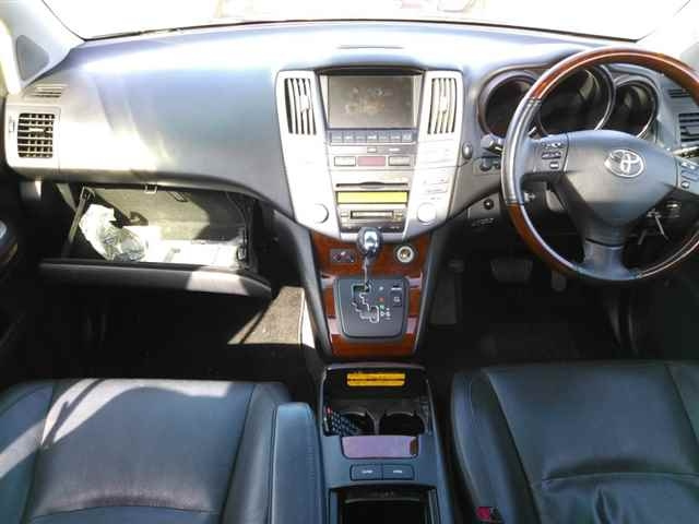 TOYOTA HARRIER 2008