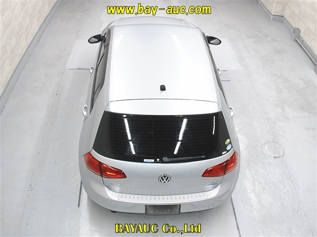 VOLKSWAGEN GOLF 2014