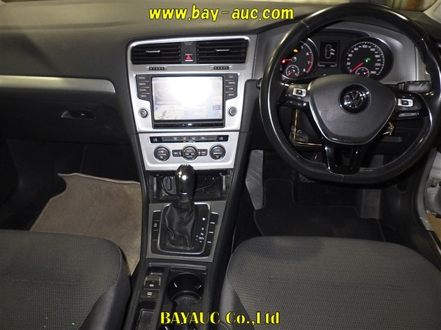 VOLKSWAGEN GOLF 2014