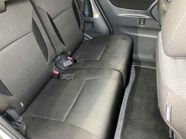 MITSUBISHI DELICA D2 2011