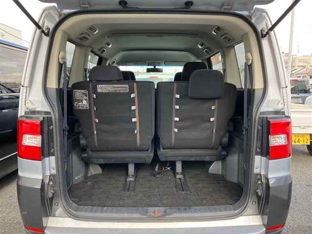 MITSUBISHI DELICA D5 2009