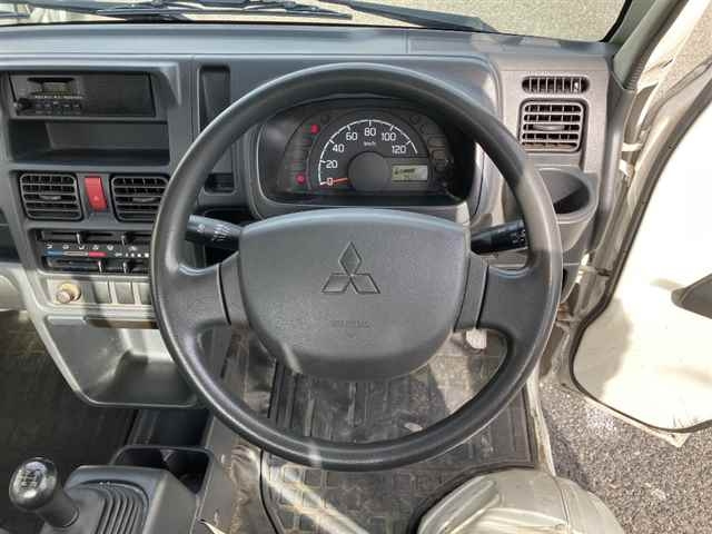 MITSUBISHI MINICAB TRUCK 2015