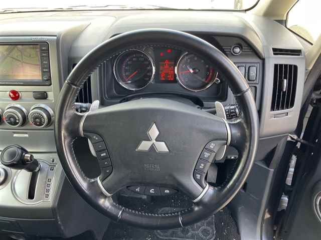 MITSUBISHI DELICA D5 2008