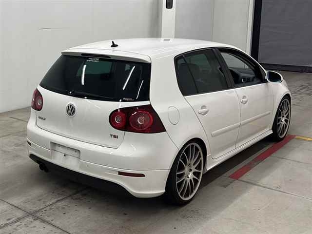 VOLKSWAGEN GOLF 2008