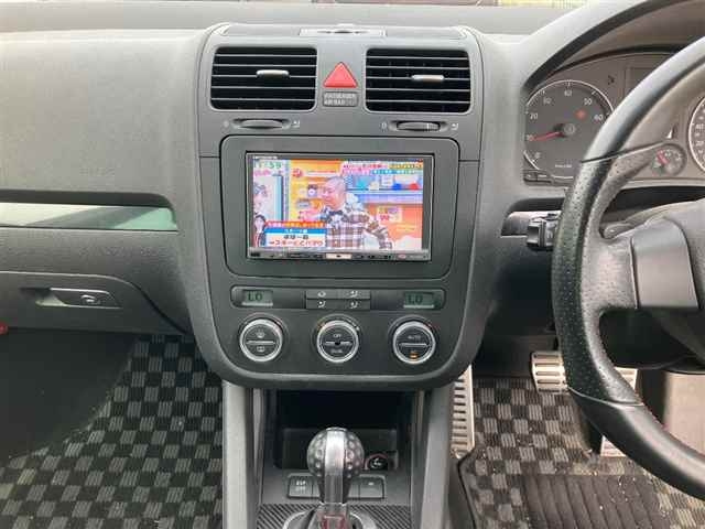 VOLKSWAGEN GOLF 2008